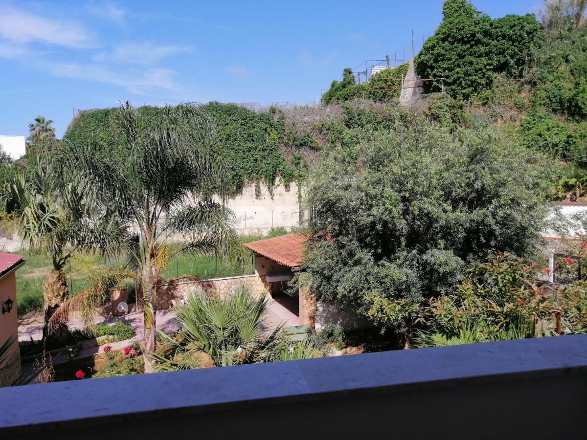 Residence Mare Azzurro Balestrate Bagian luar foto
