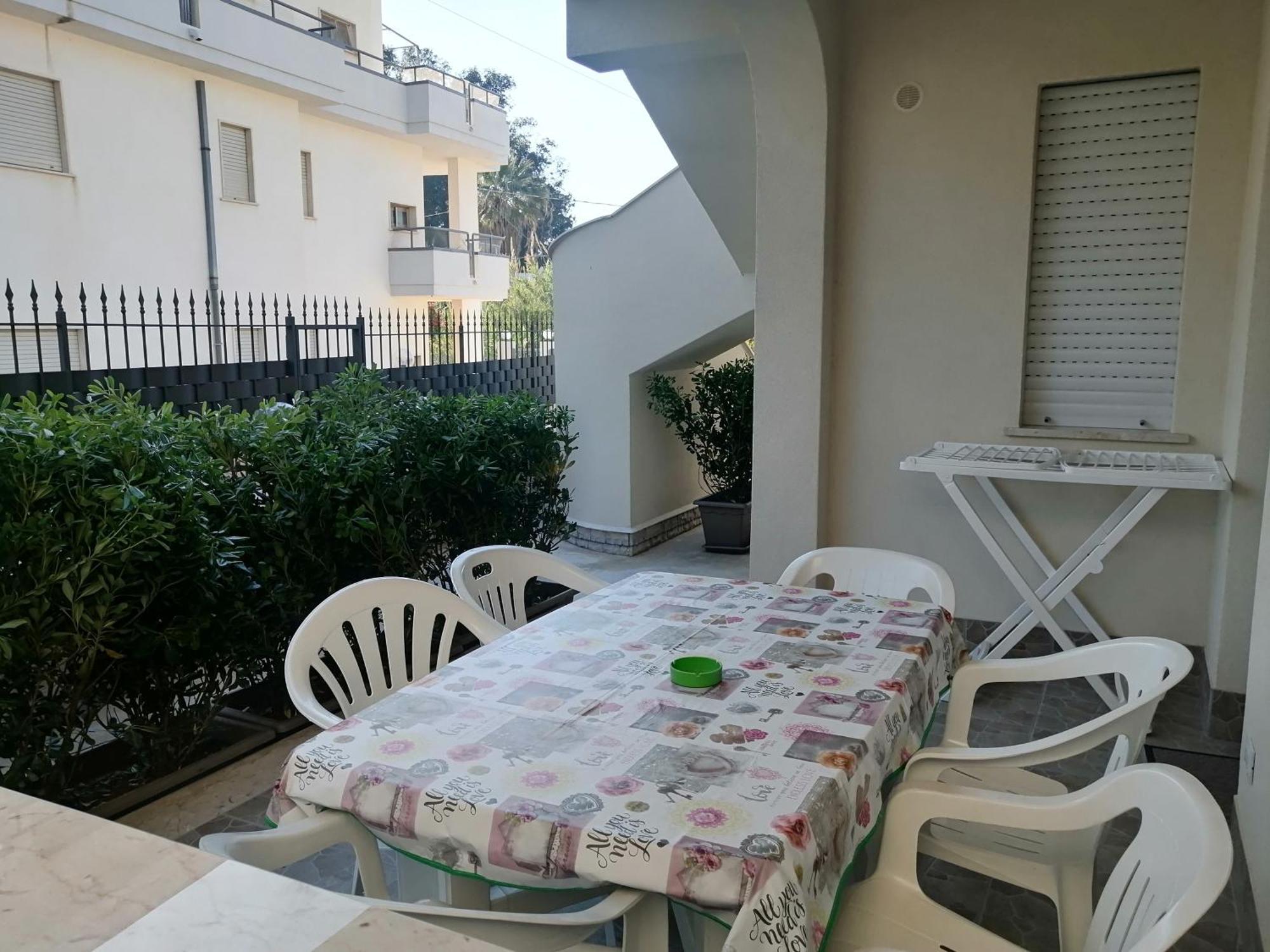 Residence Mare Azzurro Balestrate Bagian luar foto